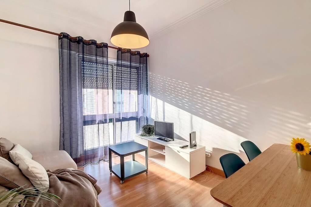 Cozy One Bedroom Apartment Lisboa Екстериор снимка